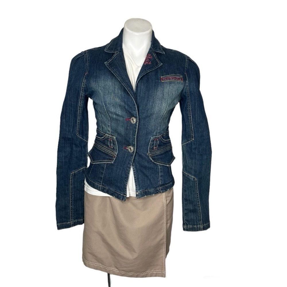 ROCAWEAR Blue Denim Jean Jacket Pink Shiny Studs Distressed Blazer Size Medium